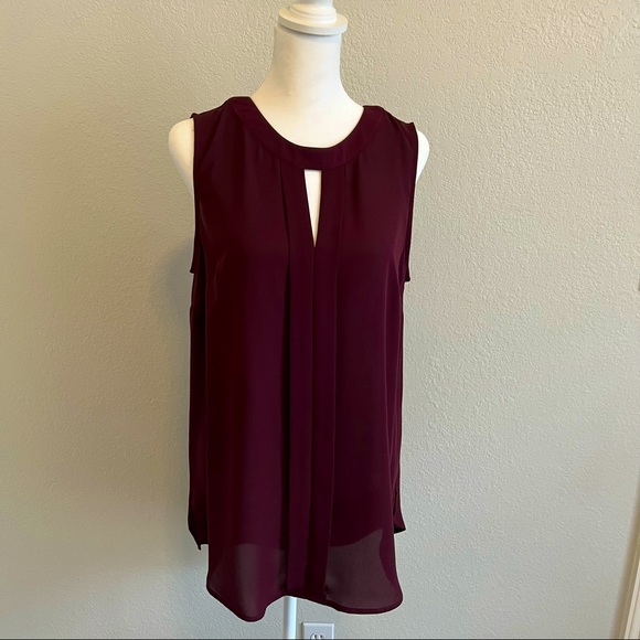 Vince Camuto Tops - Vince Camuto Burgundy Sleeveless Blouse/Tunic, Size M